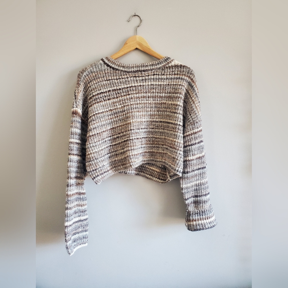 Garage striped crop knit crewneck sweater. Womens medium euc - Picture 6 of 8